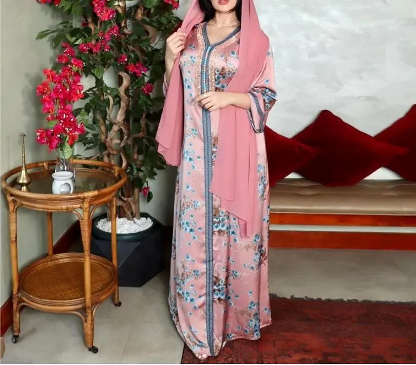 Arabian Long Sleeves Floral Pattern Islamic Loose Jalabia Gown S4831355