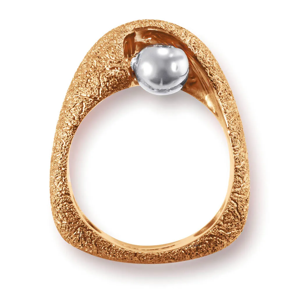 Rose Gold Modern Art Ring with Diamond