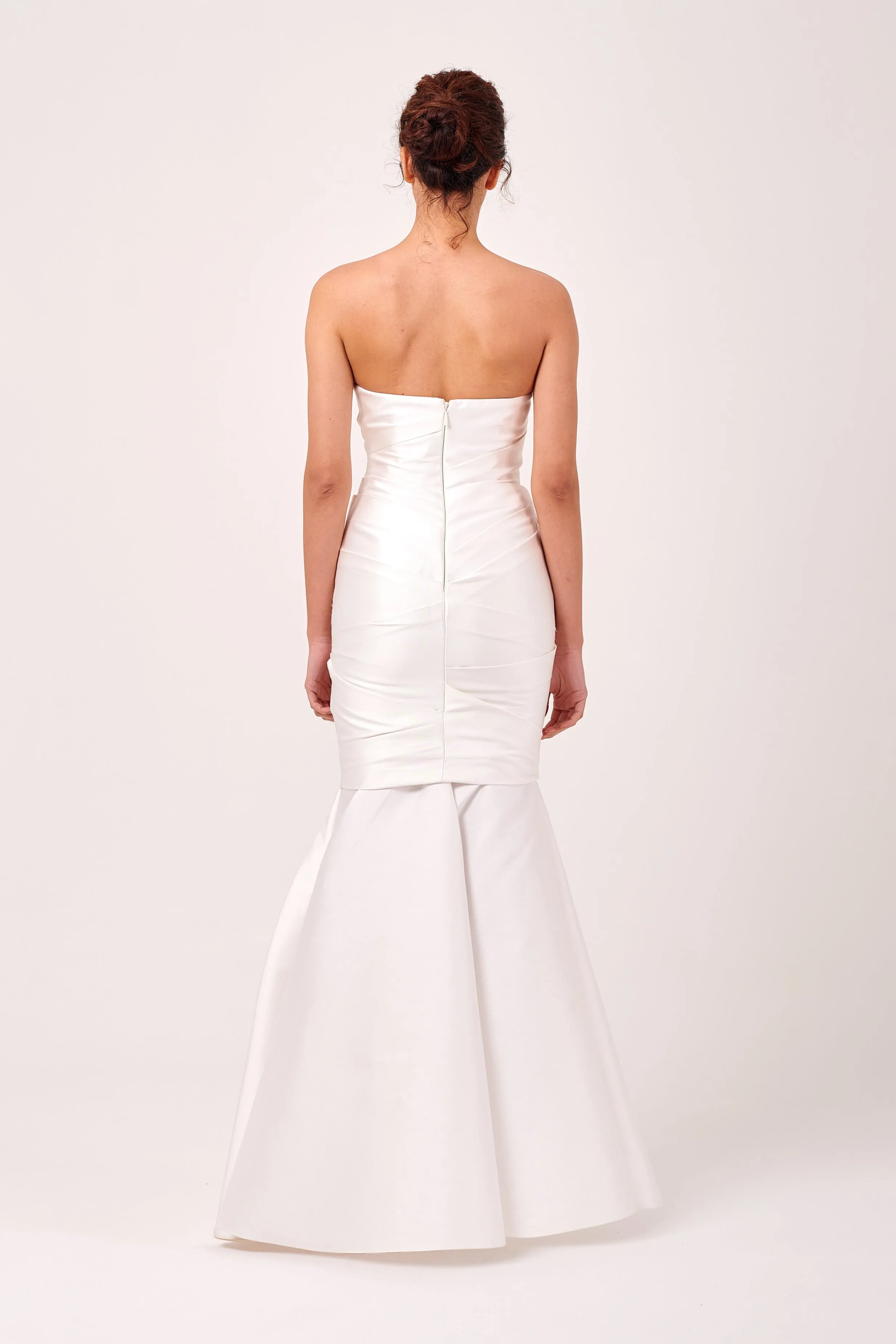 Ruched Bodice Detail Strapless Long Mermaid Gown