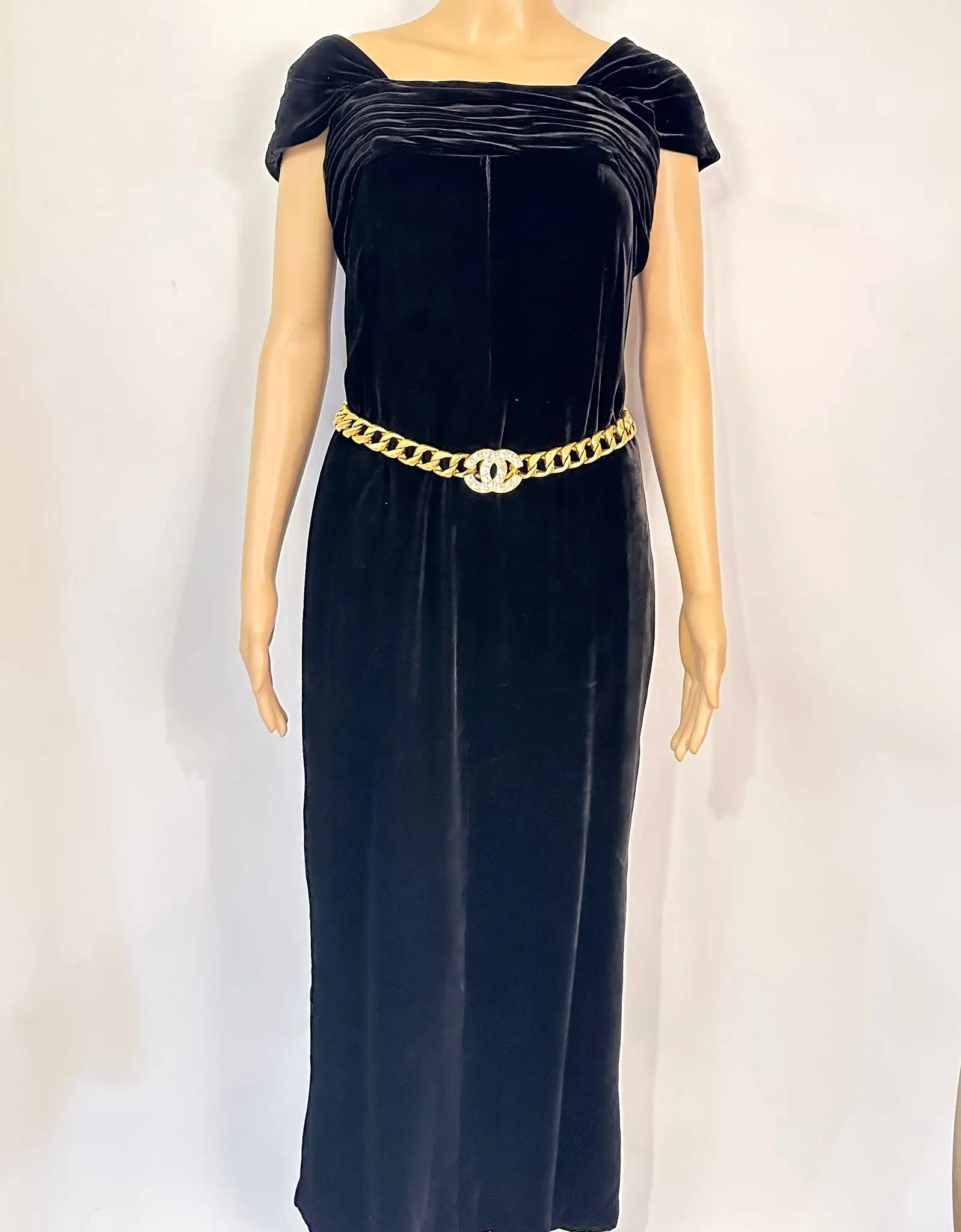 Vintage Chanel Early 1980s Long Velvet Black Evening Gown Size 4