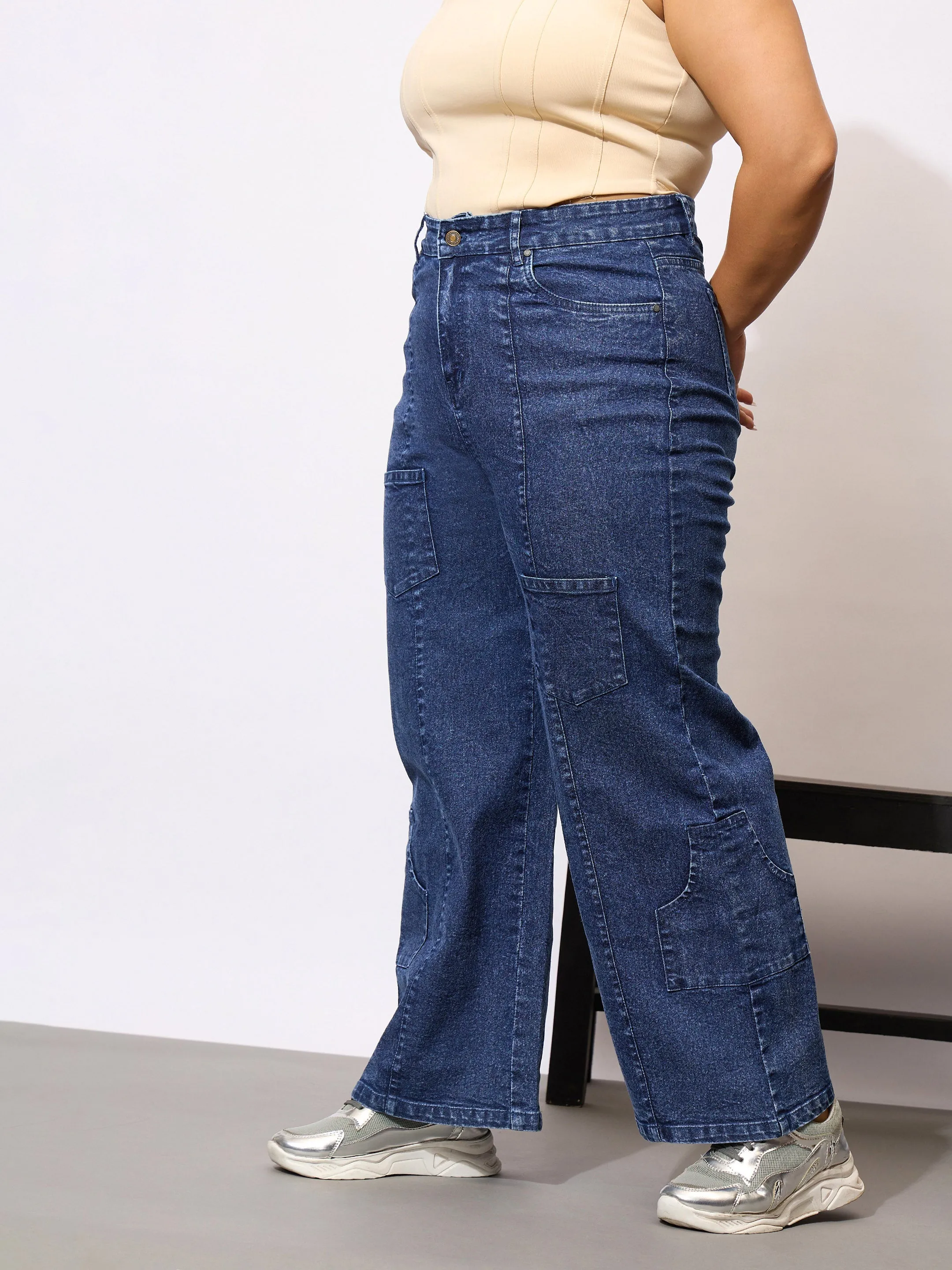 Women Blue Acid Wash Hem Pocket Straight Jeans