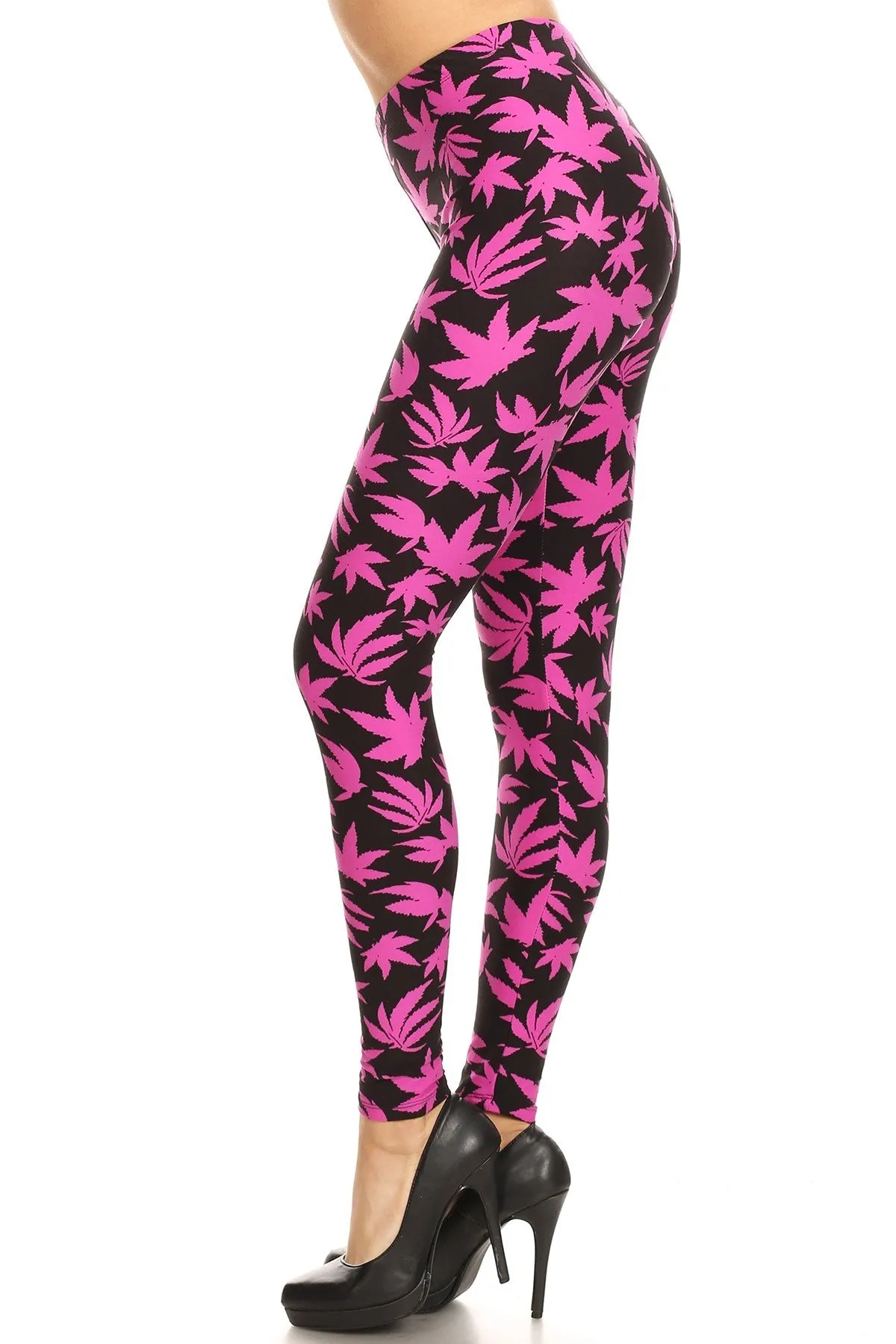 Women's Plus Allover Fuchsia Cannabis Leaf Plant Pattern Printed Leggings