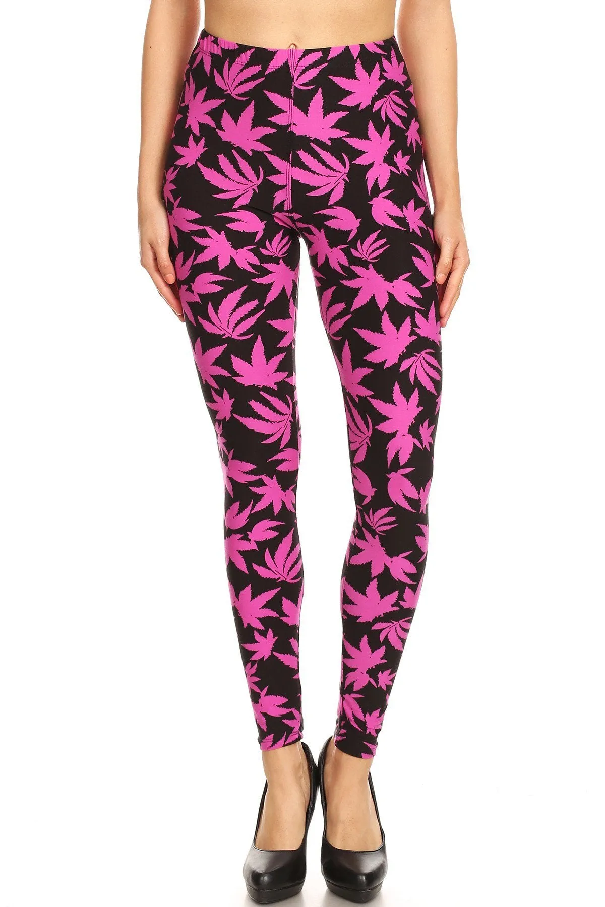 Women's Plus Allover Fuchsia Cannabis Leaf Plant Pattern Printed Leggings